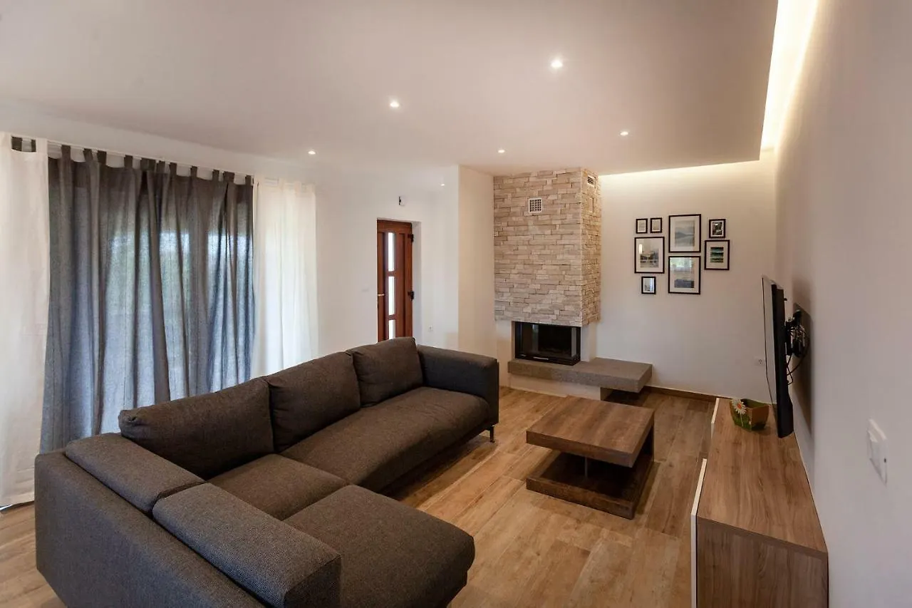 Apartments Mario 1253 Barbariga